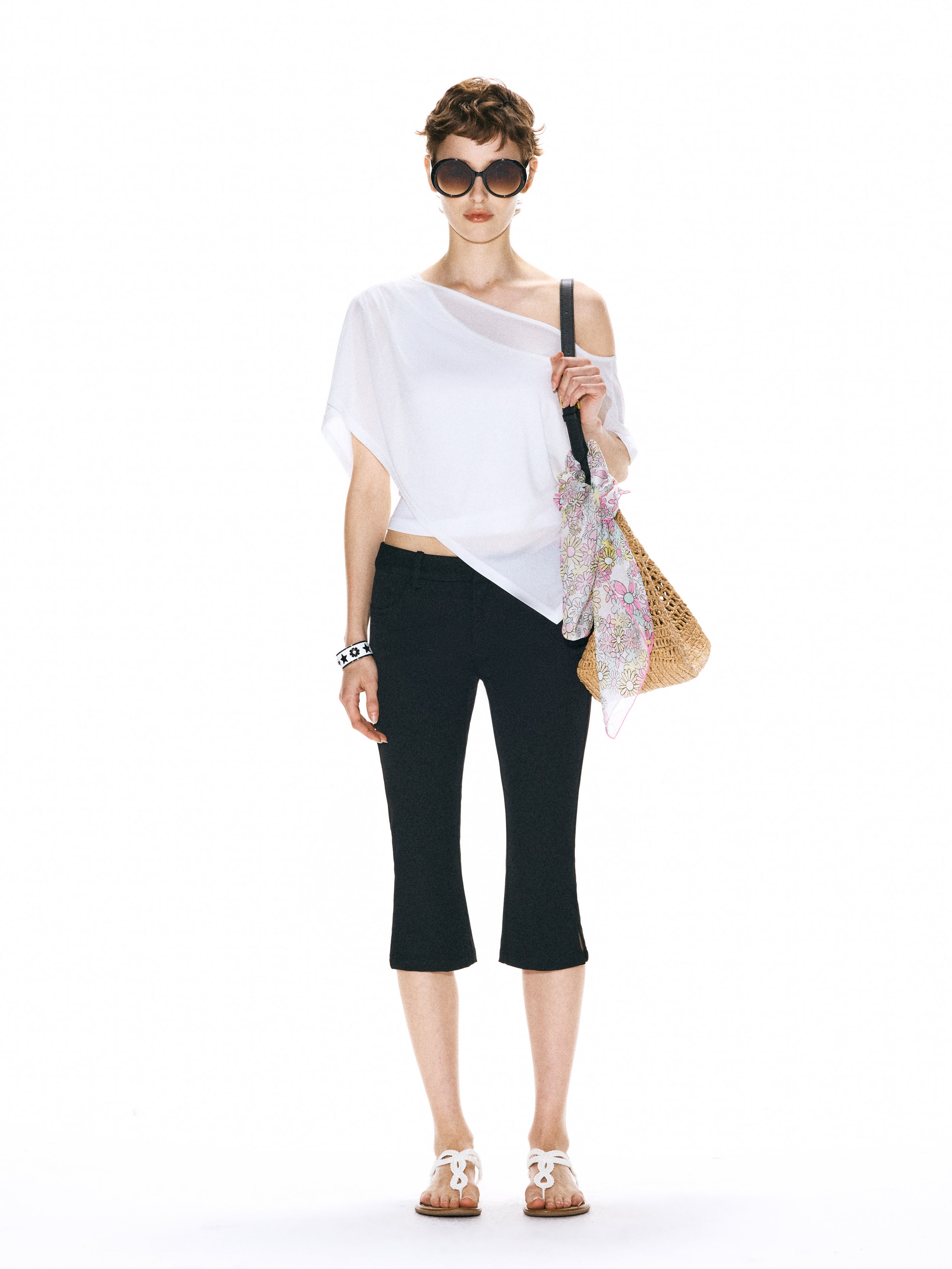 Runway Ticket Black Cropped Capri Pants