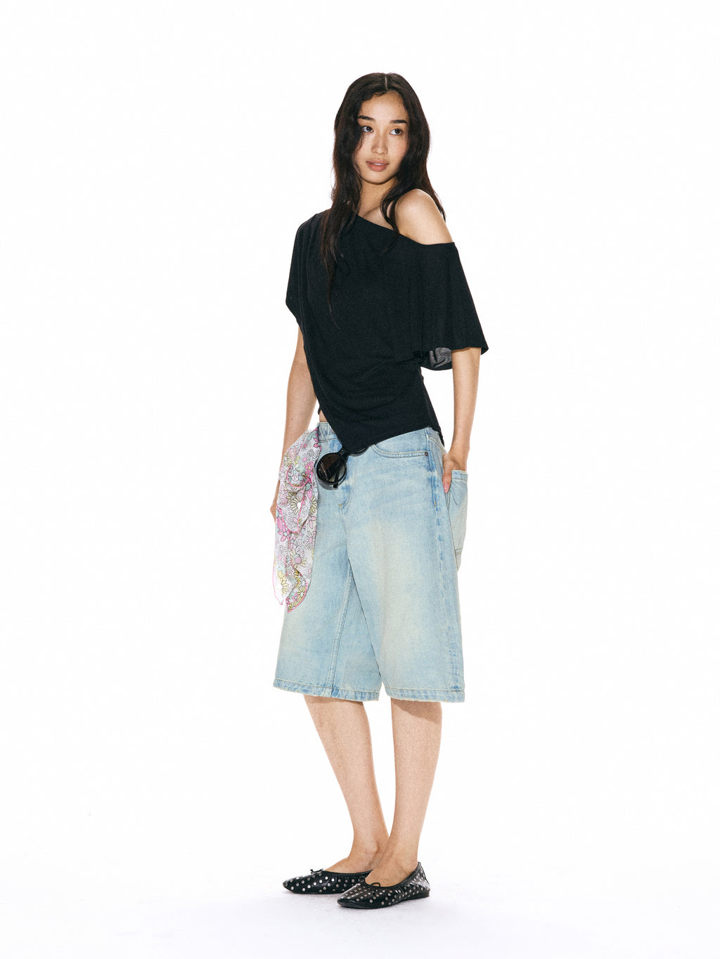 Runway Ticket Lace-Edged Slip Top （2color）